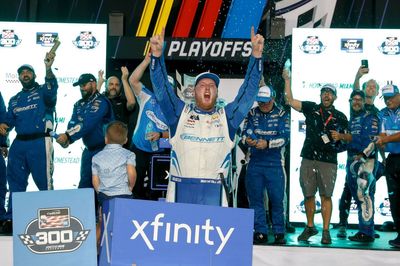 Austin Hill bests Cole Custer for crucial Homestead Xfinity victory