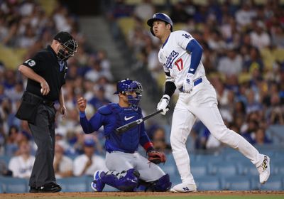 Who are the umpires for Dodgers-Yankees World Series Game 2?