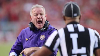 Mics Caught Brian Kelly Cussing Out LSU's Holder After Field-Goal Gaffe vs. Texas A&M