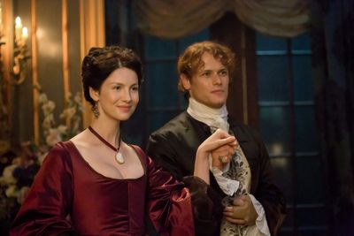 Outlander showrunner thanks Scots for welcoming cast and crew as filming wraps