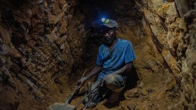 Eastern DR Congo grapples with Chinese gold mining firms