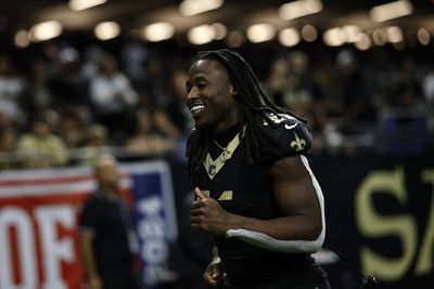 Alvin Kamara puts pen to paper on his new Saints contract extension