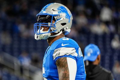 David Montgomery throws TD pass as Lions are blowing out Titans