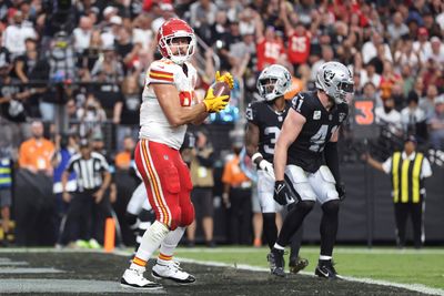 Chiefs vs. Raiders: Patrick Mahomes, Travis Kelce connect for go-ahead touchdown