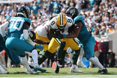 Jaguars get beaten up, blow comeback to Packers 30-27