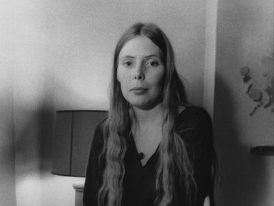 The hidden chapter of Joni Mitchell that shows the singer’s risk-taking side