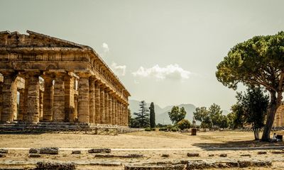 My rail journey to Naples and Pompeii to chase the last rays of sun