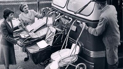 Take A Journey Back: 85 Vintage Photos Capturing “The Golden Age Of Travel”