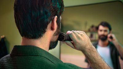 Philips Series 7000 Trimmer review: a fantastic option for every type of beard and facial hair