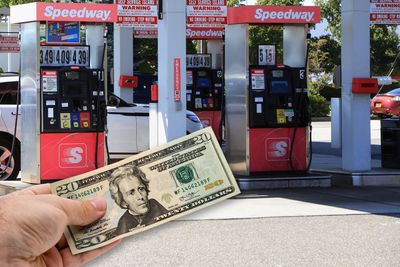 A North Carolina Man Thought It Was His Lucky Day When He Found $20 on the Ground. Then He Used It to Buy a Lottery Ticket