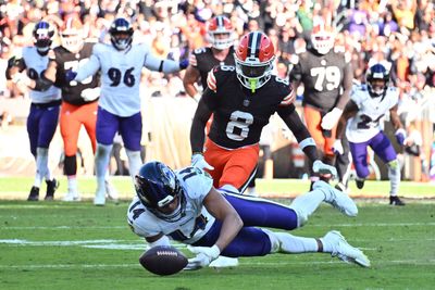 Kyle Hamilton has roller coaster game in loss to Browns