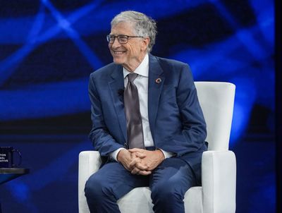 Bill Gates 'didn't believe in vacations' and worked on the weekends while building Microsoft—but regretted it. Here are his 3 tips for success