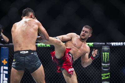 Ismail Naurdiev leaving ‘all the crazy stuff’ out during second UFC stint