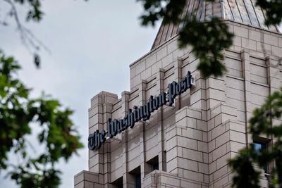 Washington Post writers say don’t dump subscriptions over non-endorsement