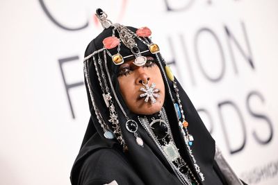 Erykah Badu celebrated as fashion icon at CFDA Awards after years of pushing boundaries