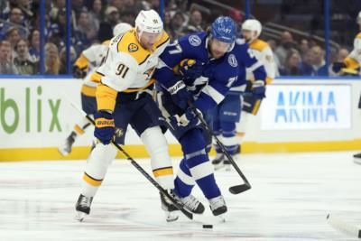 Steven Stamkos Returns To Tampa Bay In Emotional Homecoming