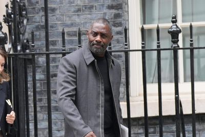 Idris Elba fronts knife crime documentary featuring King and Keir Starmer