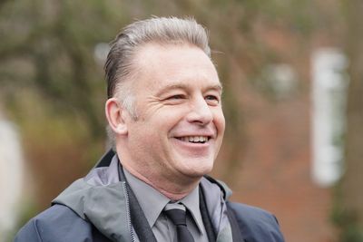 Chris Packham settles legal action against government rollback of green policies