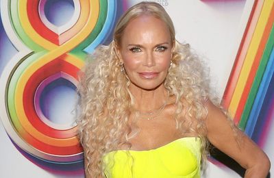 Kristin Chenoweth wants to be the 'acting equivalent' of Mariah Carey at Christmas