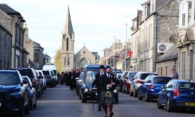 Mourners say goodbye to ‘political giant’ Alex Salmond at his funeral