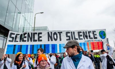 Helping scientists cope in a climate of fear