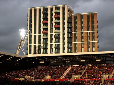 Brentford vs Sheffield Wednesday LIVE: League Cup latest score, goals and updates from fixture