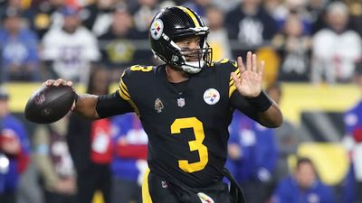 Russell Wilson Is Buying Into What the Steelers Are Selling