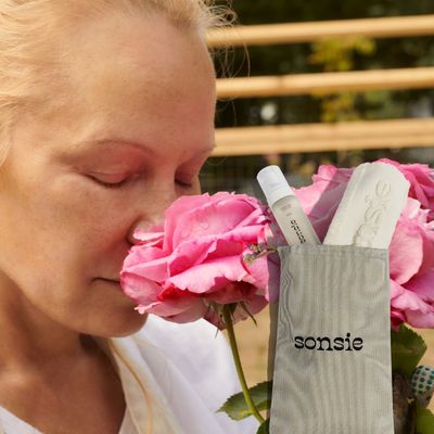 Pamela Anderson on Launching Her First Sonsie Cleanser—and the Reality of Her No-Makeup Shift