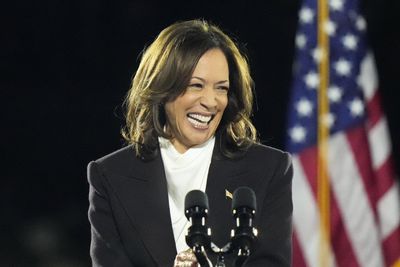 ‘Not who we are’: Harris seeks finish line push at crowded US capital rally