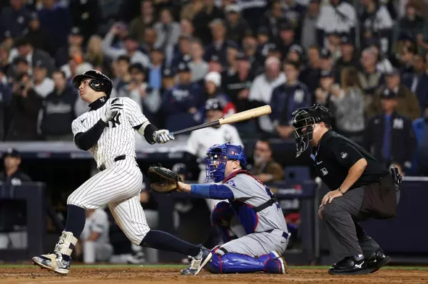 Volpe's Grand Slam Helps Yankees Avoid World Series Sweep