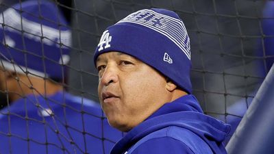 Dave Roberts Lets Game 4 Get Away With an Eye on World Series Trophy