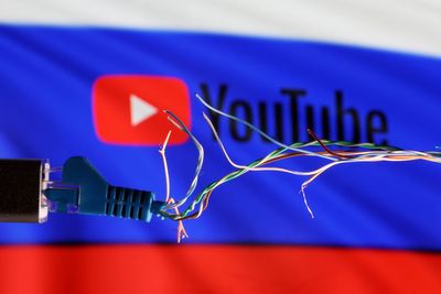 Russia Fines Google A Shocking $2.5 Decillion (That's 33 Zeros After The 2.5) For Blocking Pro-Kremlin Media Content