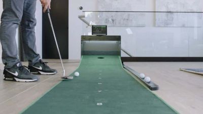 This AI-Powered Putting Mat Is the Coach You Never Knew You Needed