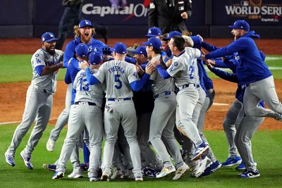 Hear the Fox Sports and Dodgers radio calls for Los Angeles’ final World Series out