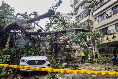At least one killed in Taiwan as Super Typhoon Kong-rey makes landfall