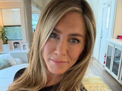 Jennifer Aniston shares presidential endorsement choice days before 2024 election