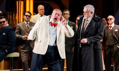 Rigoletto review – Miller’s mafioso take still brings style and insights to Verdi’s masterpiece