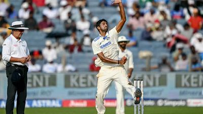 'Washington would have been close to Washington DC', quips Shastri on-air after Sundar's fifth no-ball