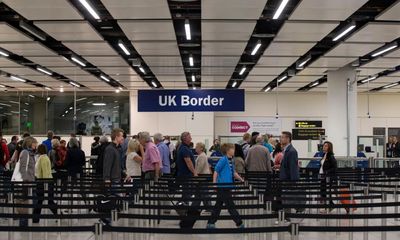 EU citizen caught up in Home Office residency backlog forcibly removed from UK