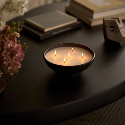 Courteney Cox’s Homecourt Holiday Candle Has 80 Hours of “Sexy” Burn