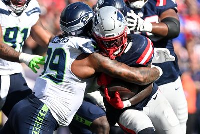 Seahawks DL Leonard Williams gives detailed answer on struggling run defense