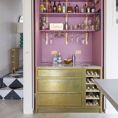 'Tis the season for hosting - get prepped for festivities with these 5 kitchen drinks cabinet ideas