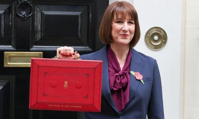 ‘She knows her history’: why Rachel Reeves wore a pussybow blouse on budget day