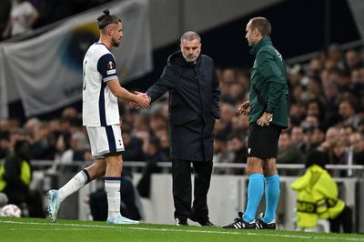 Tottenham: Ange Postecoglou talks up Radu Dragusin qualities after Micky van de Ven blow