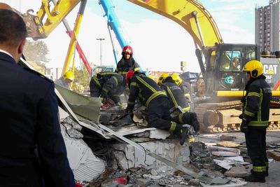 Thirteen dead in Serbian railway station roof collapse