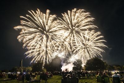 Met Police prepare for busy weekend of protests, sport and fireworks in London