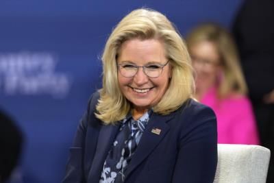 Former Rep. Liz Cheney Calls On George W. Bush