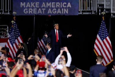 Donald Trump repeats anti-immigrant threats at Milwaukee rally