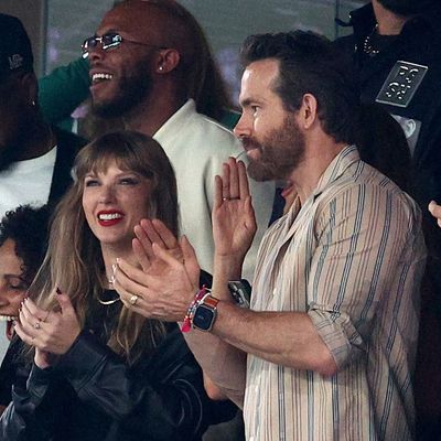 Ryan Reynolds' sweet words about Taylor Swift are going viral