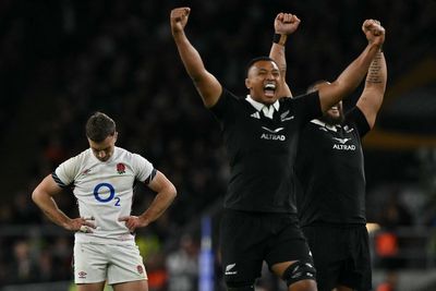 England 22-24 New Zealand: George Ford misses late chances for famous win as All Blacks complete comeback